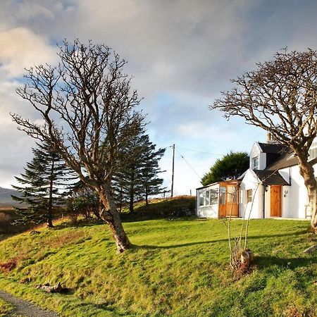 Staffin Bay View Villa Stenscholl Buitenkant foto